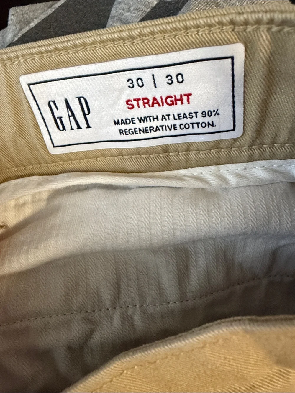 GAP straight leg